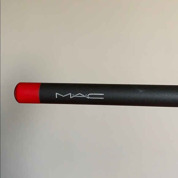 Mac Lip Liner SOLD - Picture 2 of 3